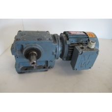 15 RPM 0,15 KW Asmaat 25 mm. Used